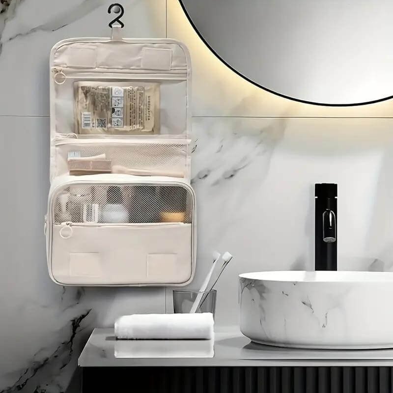 Necessarie Feminina Impermeável com Gancho