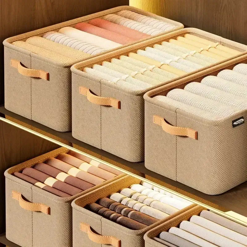 Caixa Organizadora de Roupas Premium