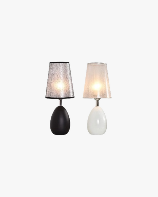 Luminária de Mesa Elegância Nórdica em Preto e Branco