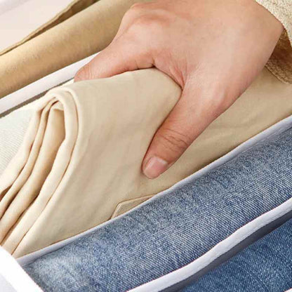 Organizador de Roupas em Náilon Maleável e Resistente