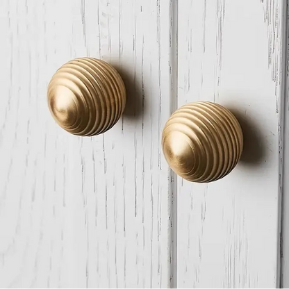 Maçaneta de Gaveta Dourada em Latão