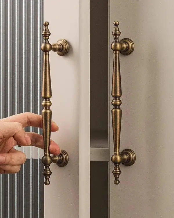 Puxador de Móveis em Latão