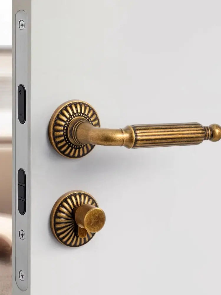 Fechadura de Porta Estilo Francês