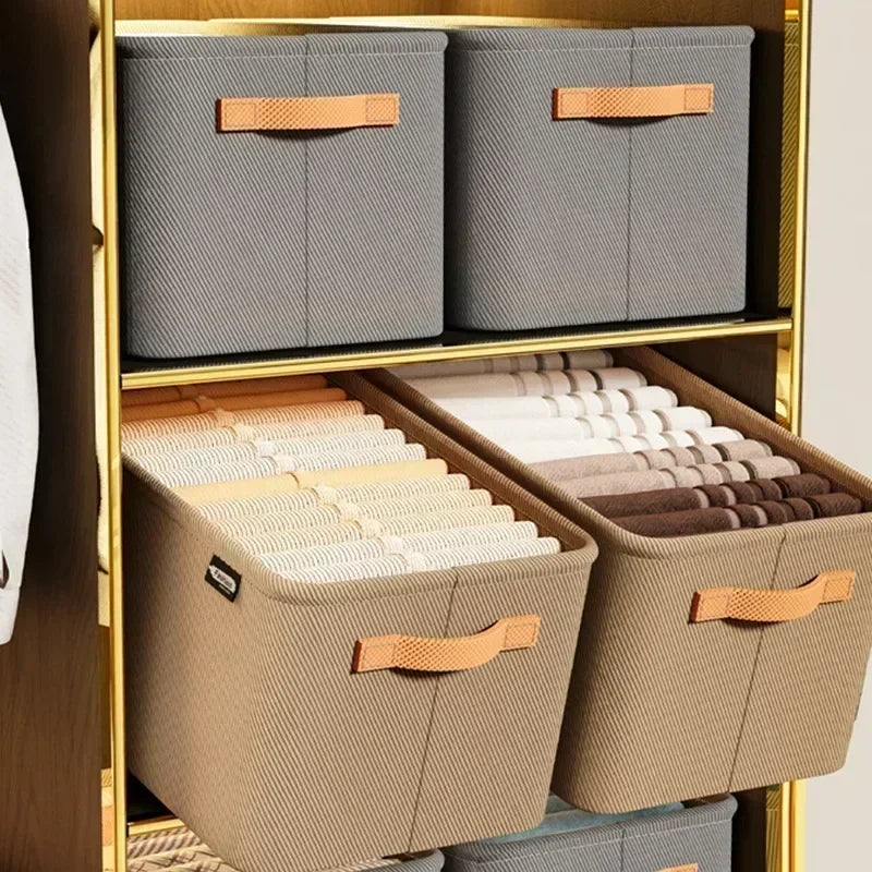 Caixa Organizadora de Roupas Premium