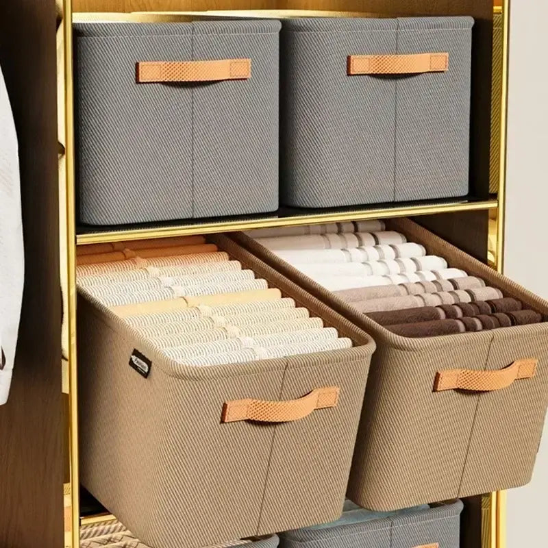 Caixa Organizadora de Roupas Premium