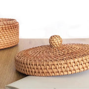 Cesta de Rattan Artesanal com Tampa - Organizador Versátil