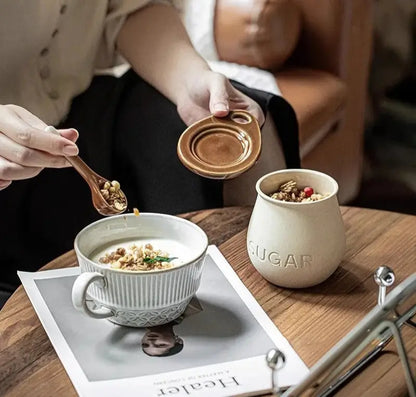 Frasco de Tempero Vintage em Cerâmica com Colher