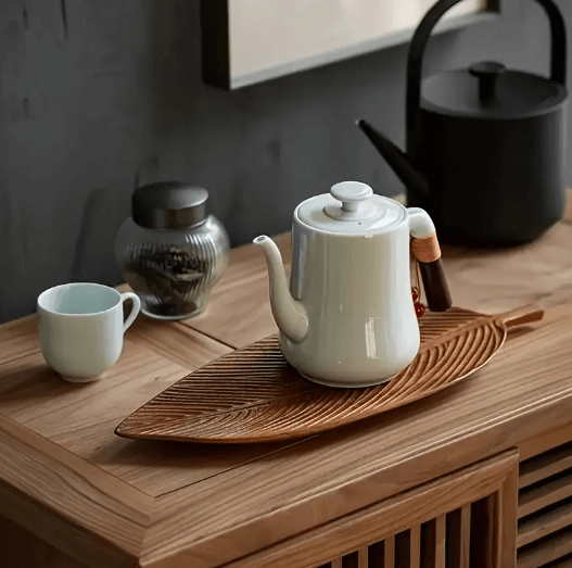 Bandeja Folha de Noz em Madeira Maciça