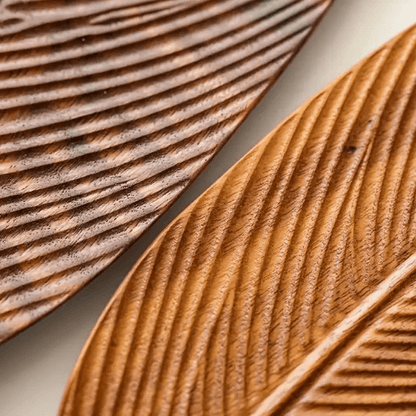 Bandeja Folha de Noz em Madeira Maciça