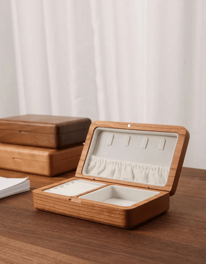 Caixa de Joias em Madeira Nobre